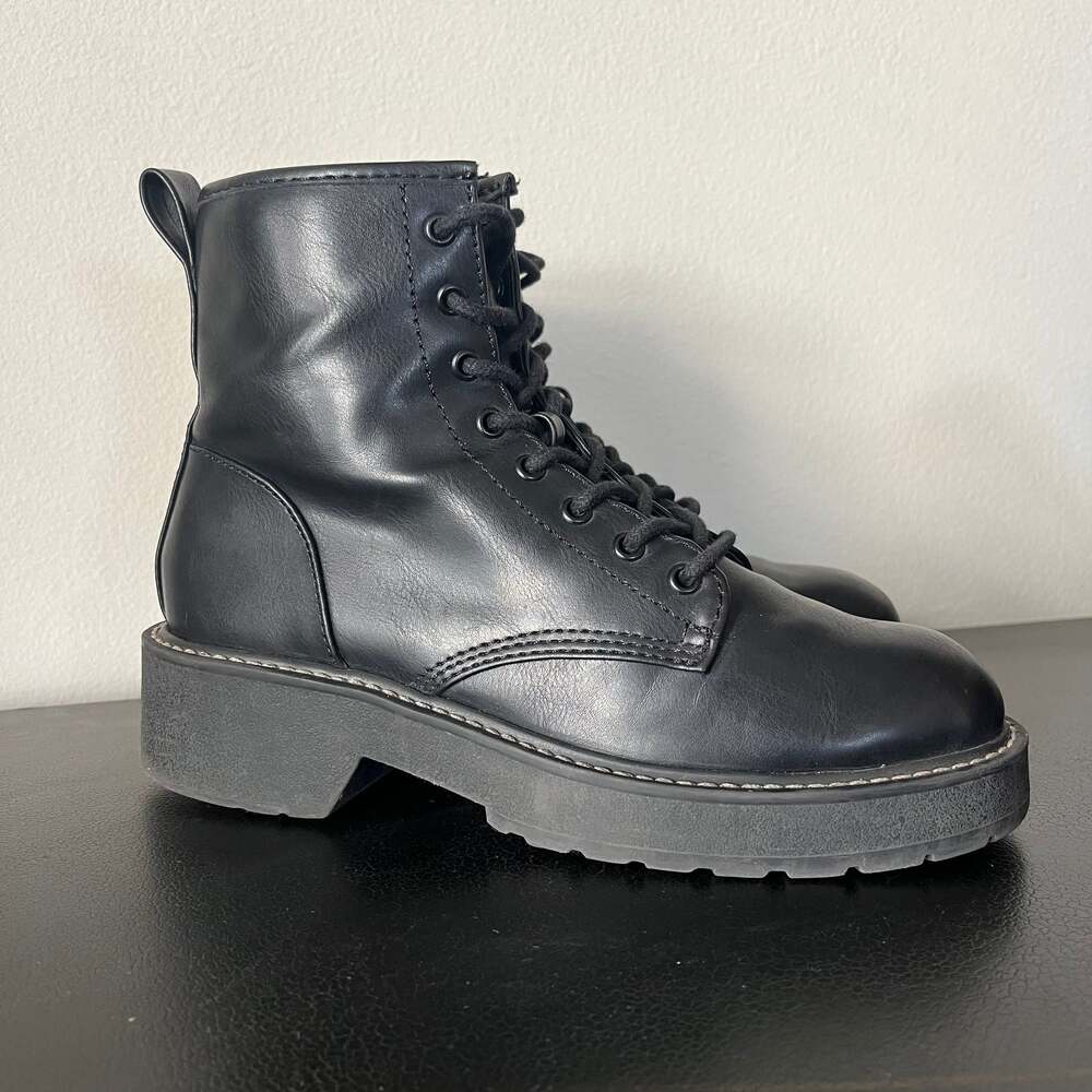 Madden Girl Carra Black Faux Leather Lug Sole Lace Up Combat Boots 7